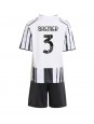 Otroški Nogometna dresi replika Juventus Gleison Bremer #3 Domači 2025-26 Kratek rokav (+ hlače)